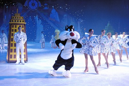 Holiday on Ice - Bugs Bunny on Ice