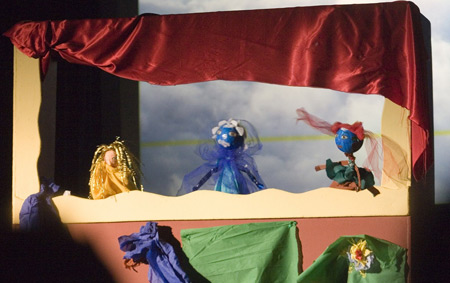 Φθινοπωρινά κυριακάτικα πρωινά στον «Ελληνικό Κόσμο» 